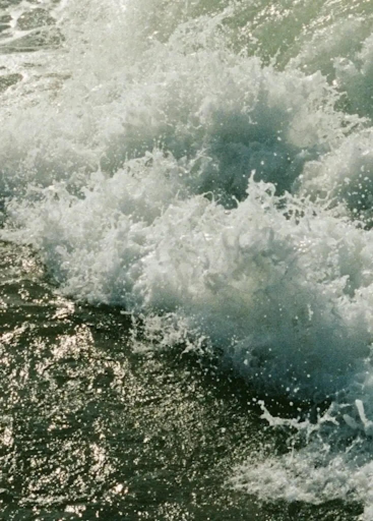 Tall card ocean wave