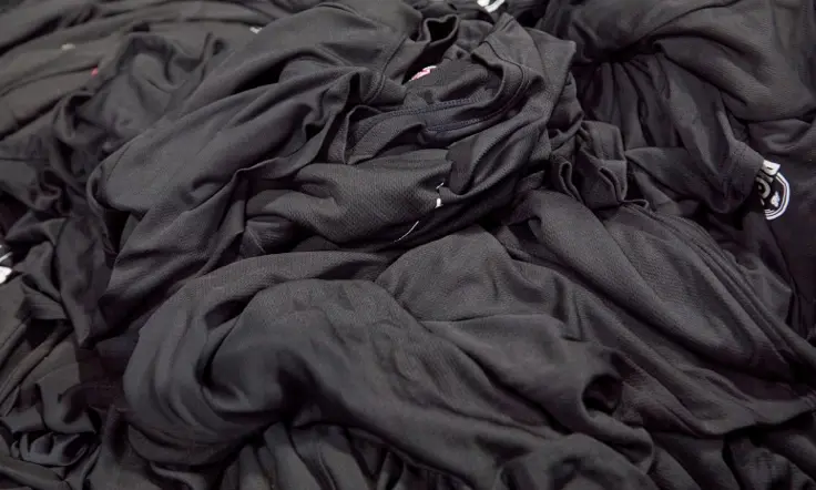 Tout fabric waste black tshirts